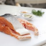 もう生臭さとはサヨウナラ! 冷凍した鮭のおいしい焼き方のコツ