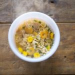 ダイソーのカップラーメンって本当に安い? 味や種類は?コンビニと徹底比較!