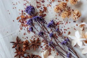 微粒酸化ケイ素(シリカゲル)とはどんなもの?その用途と安全性や副作用を徹底解説！