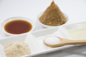 【驚愕】意外と簡単! 塩コショウなどの調味料の湿気対策を解説!
