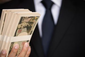 【悲劇】今の20代の生涯賃金は2億円?1億円? その驚きの生涯賃金とは!?