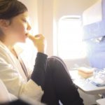 ビジネスクラスの機内メニューが気になる!航空会社別のおススメの食事は?