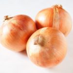 【保存版】玉ねぎの皮の色が変色!これって食べられる?見分け方を検証